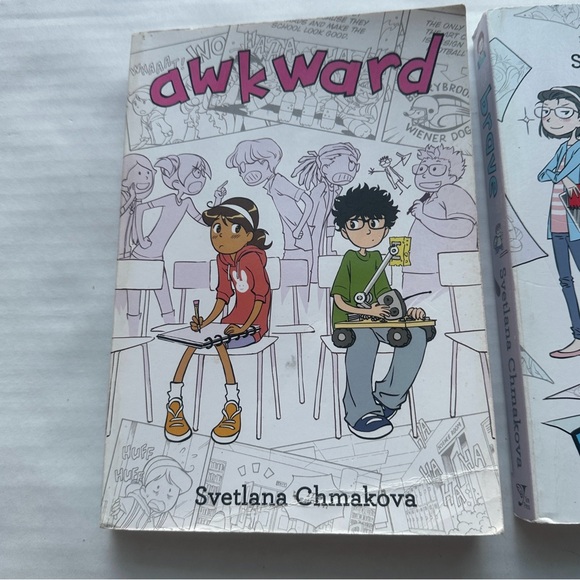 3 Svetlana Chmakova Books - Awkward
& Brave & Crush - Picture 2 of 9